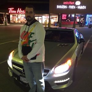 Meet your Posher, Joseph